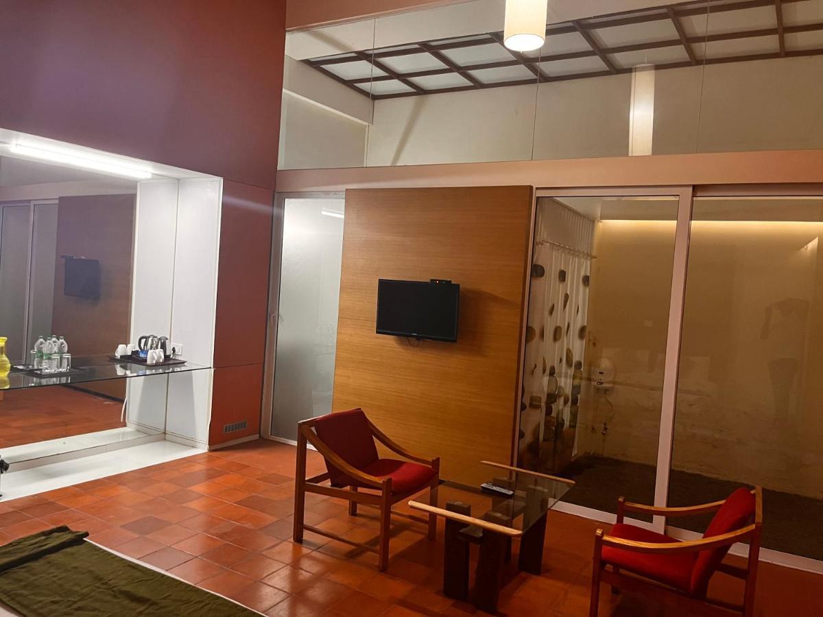 Presidency Artotel, Kochi Exteriér fotografie